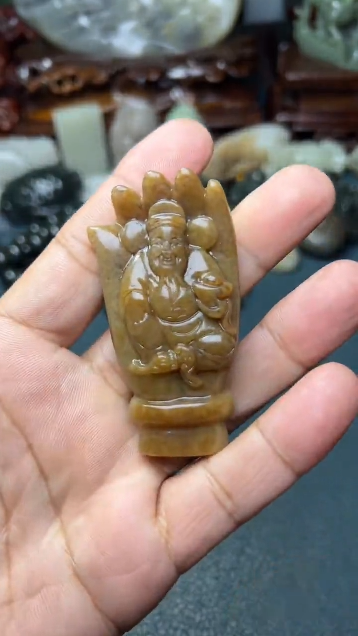 未镶嵌和田玉把件-