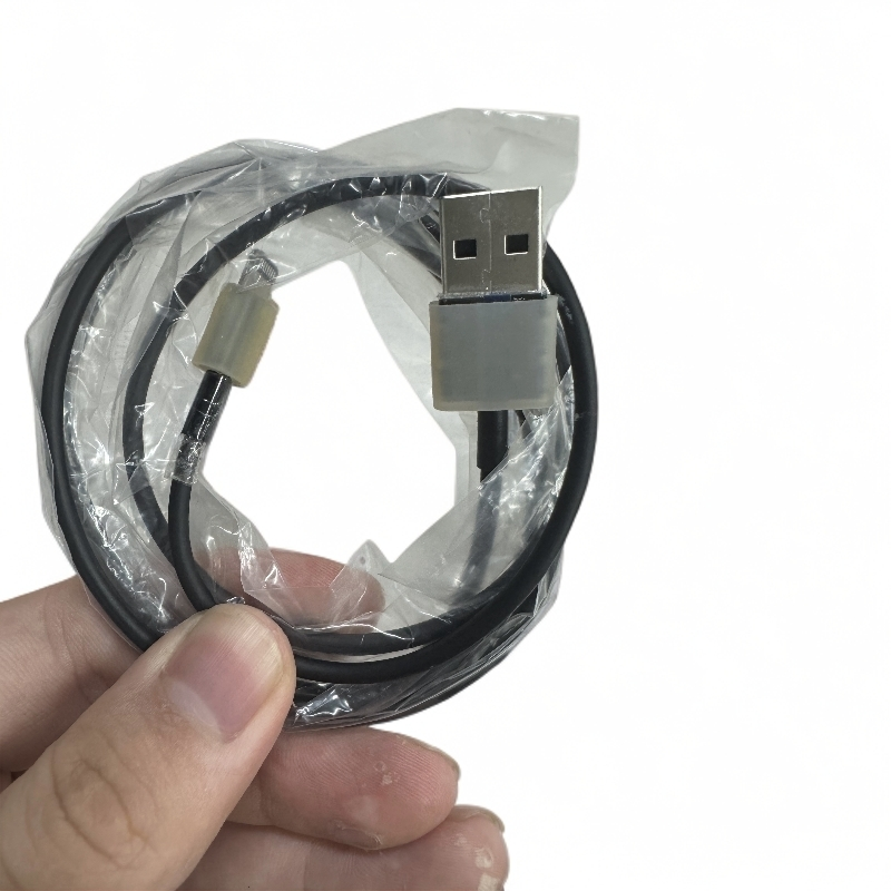 9新 Apple/苹果   USB转Lighting，数据线 充电线 黑色1m带膜