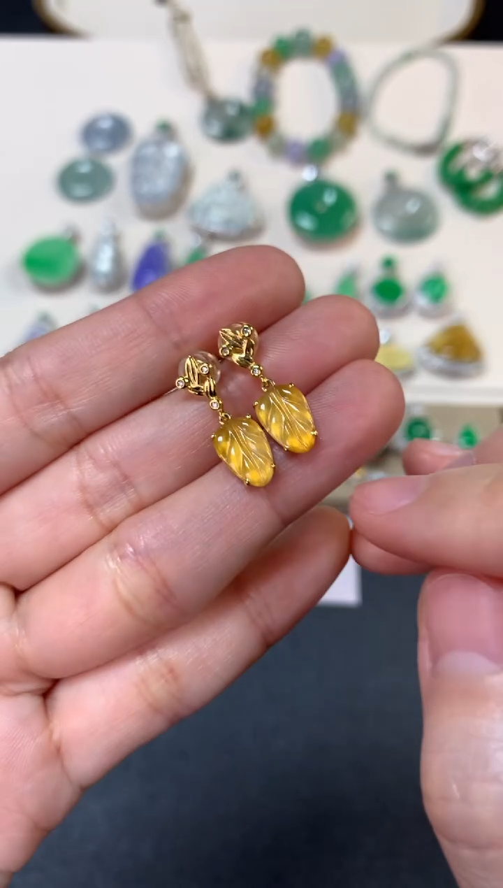 【闪购商品】翡翠耳饰18K金镶嵌叶子耳饰2680