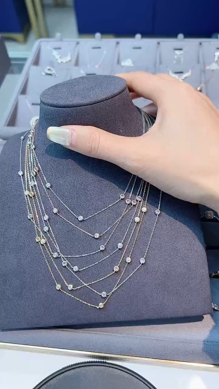 【闪购商品】钻石戒指/指环18K金镶嵌多样性发一