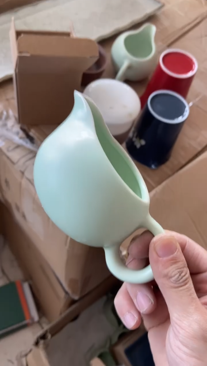 杯无运费险有瑕疵的摄影的产品有使用过的痕迹有点脏介意勿拍