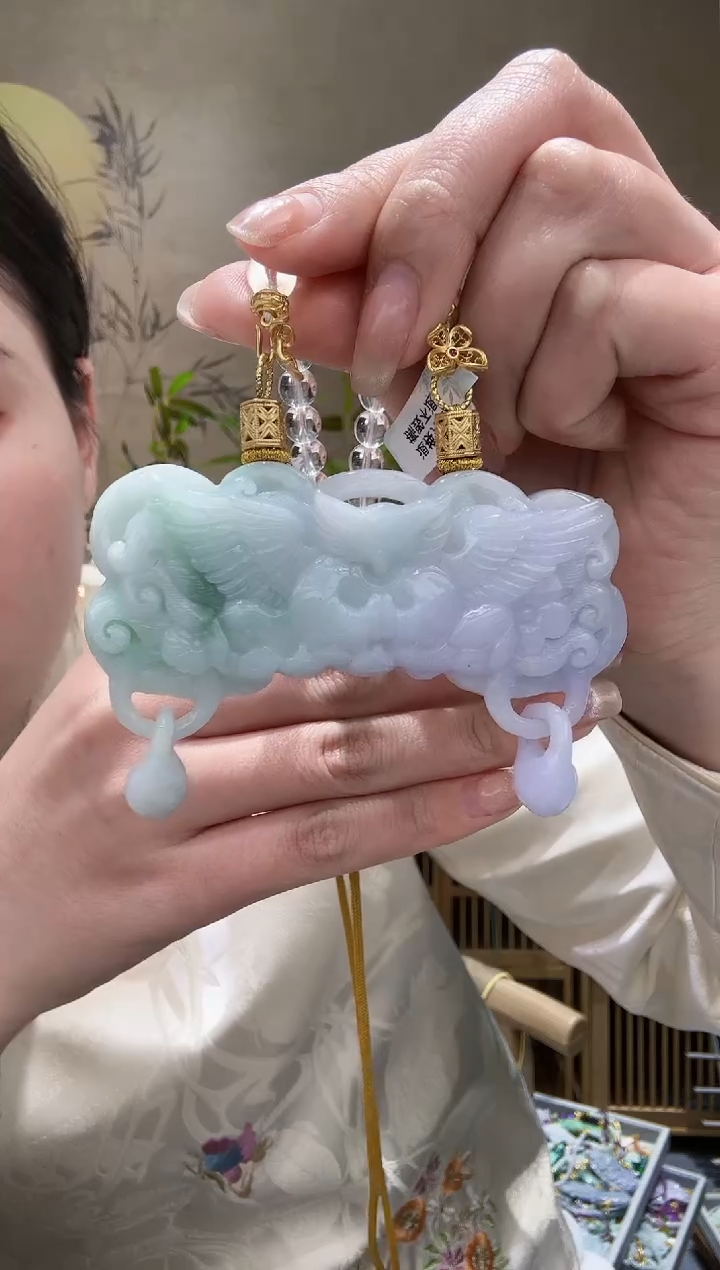 【闪购商品】翡翠颈饰未镶嵌吊坠