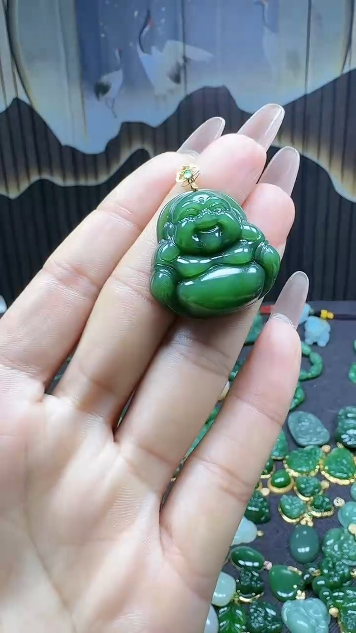 【闪购商品】和田玉挂件18K金镶嵌1