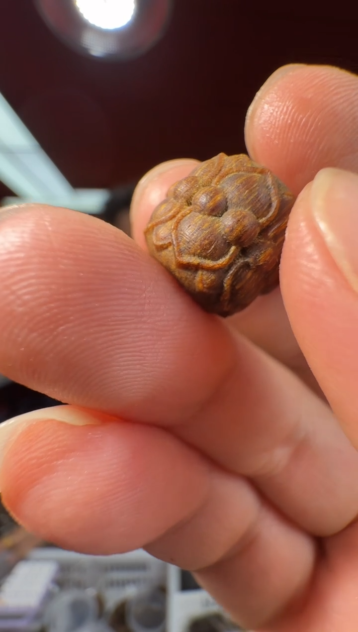 沉香沉香香囊w11富国岛多样性发一