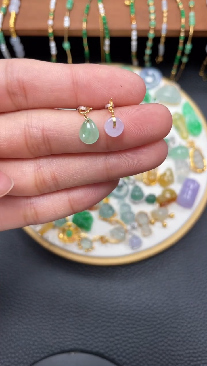 【闪购商品】翡翠吊坠(不含链)18K金镶嵌一个  JK215