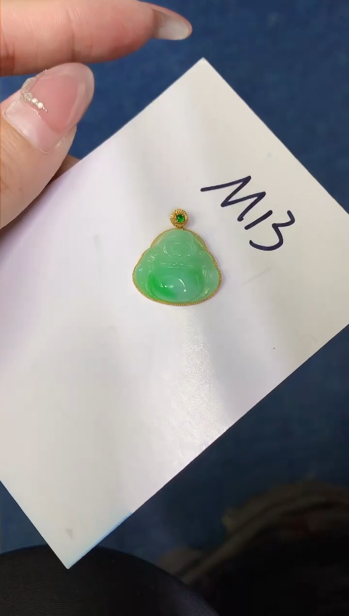 【闪购商品】翡翠颈饰18K金镶嵌00000000000