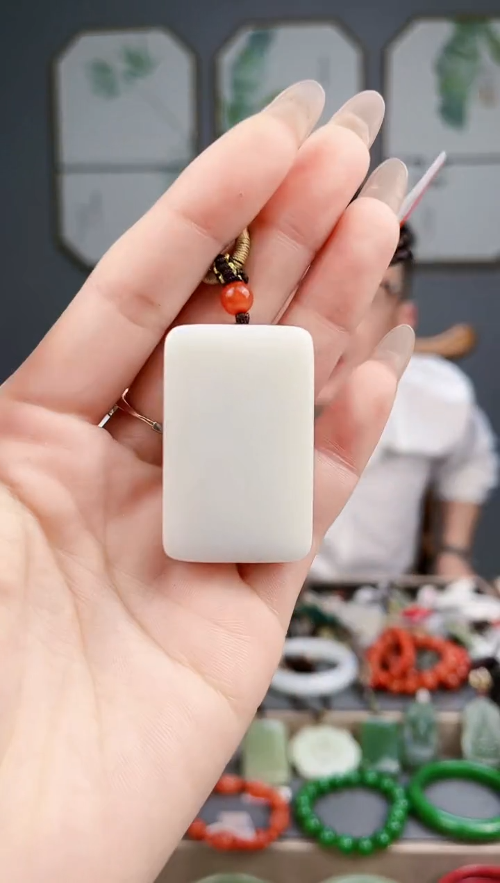 【闪购商品】和田玉颈饰未镶嵌AA多样性发货 拍一发一