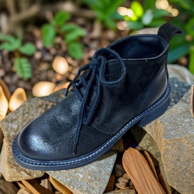 GUQILUXI2025年秋季水洗马皮靴子美拉德古琦露茜马皮手工女鞋明星