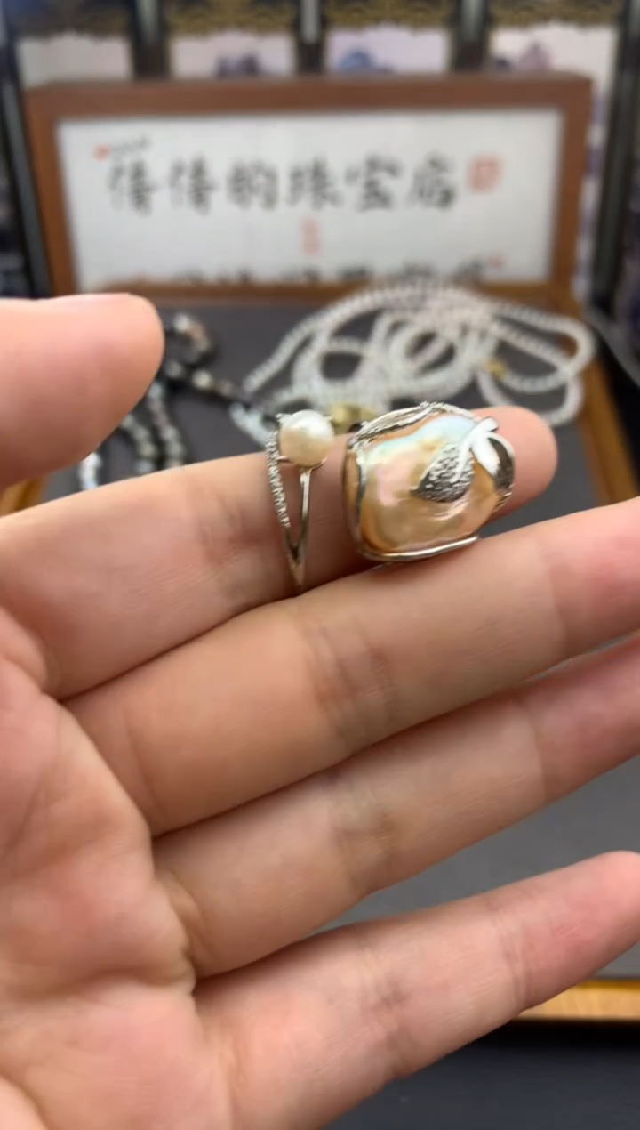 颈饰未镶嵌淡水珍珠/