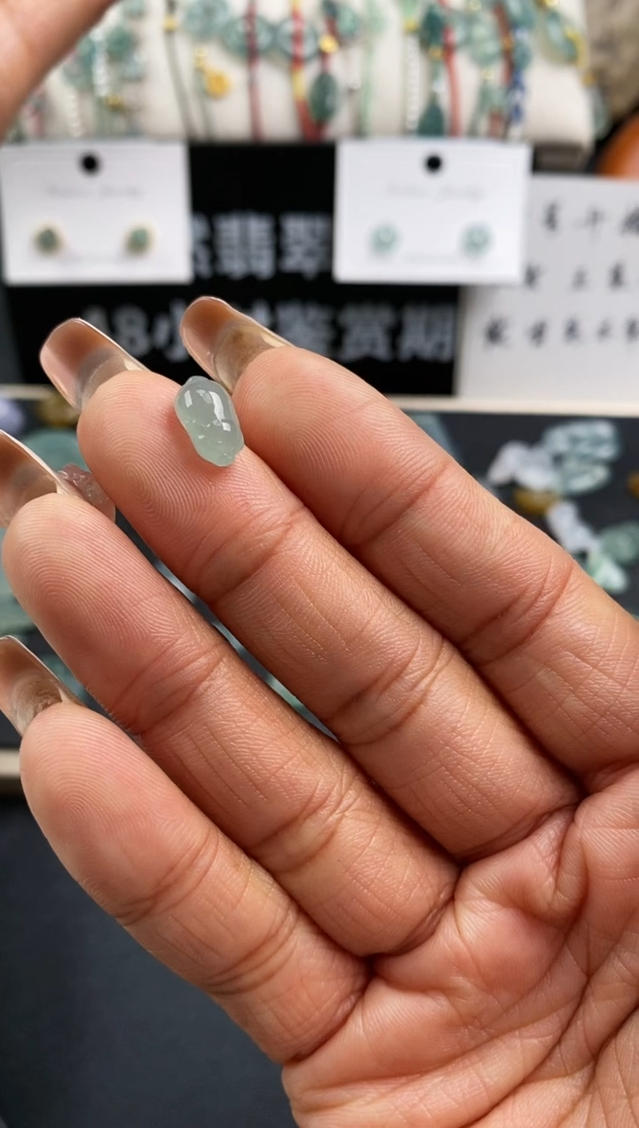 【闪购商品】翡翠裸石58小猪~默认裸石发货