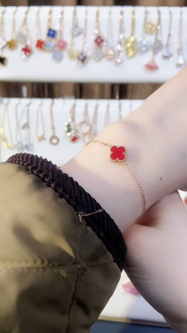 【闪购商品】玛瑙/玉髓手链18K金镶嵌玛瑙K玫