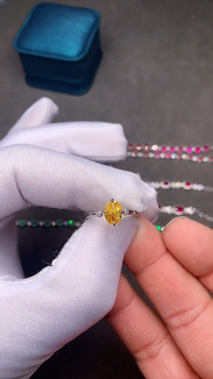 【闪购商品】彩色蓝宝石戒指银S925镶嵌.......