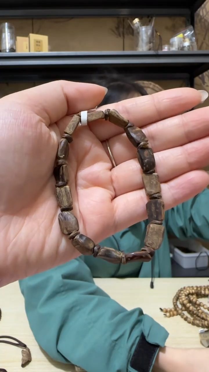 【闪购商品】沉香手串32号达拉干沉水手串4克+