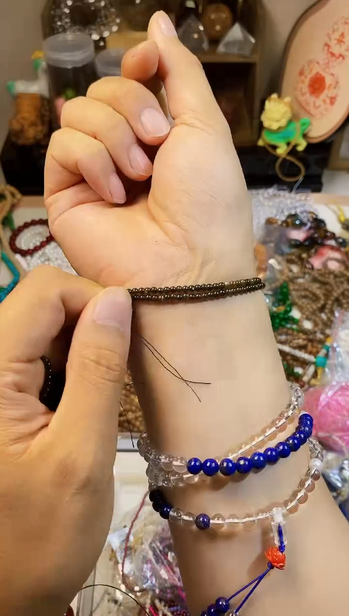 玛瑙/玉髓手链未镶嵌金虎眼卡3左右