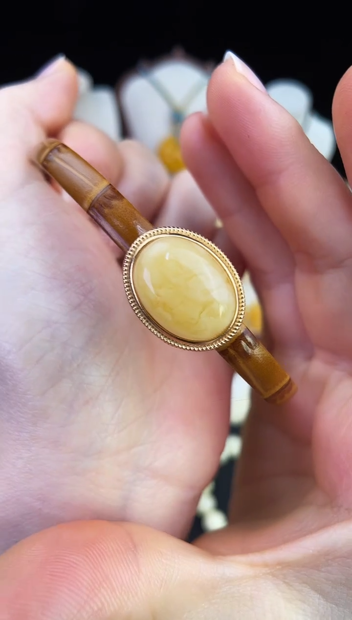 琥珀未镶嵌珠宝奇石柒月