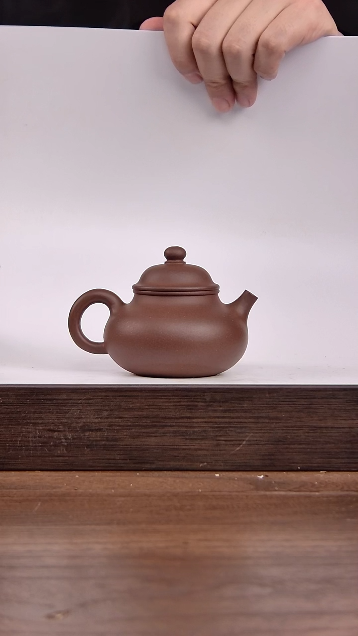 茶壶紫砂紫泥容天        170CC 