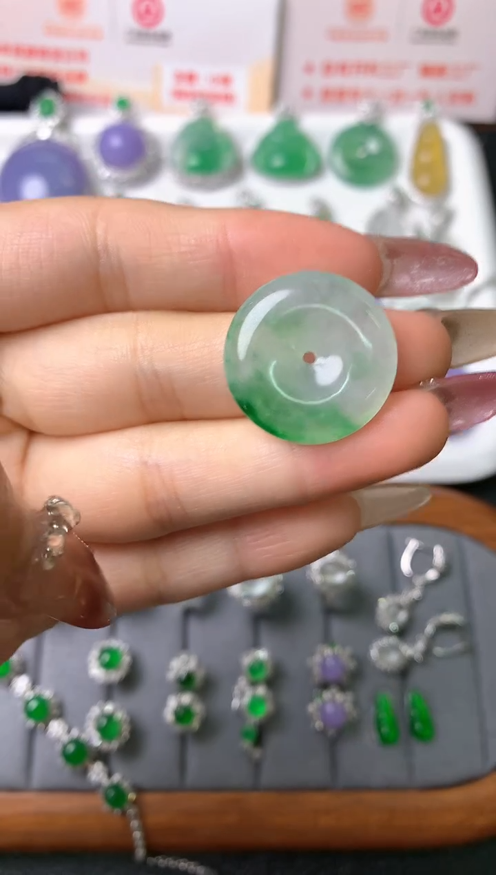 【闪购商品】定制翡翠未镶嵌裸石（镶嵌定制）