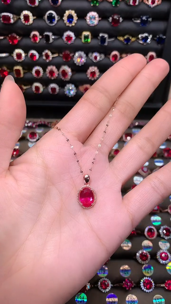 【闪购商品】红宝石吊坠(赠链)银S925镶嵌810