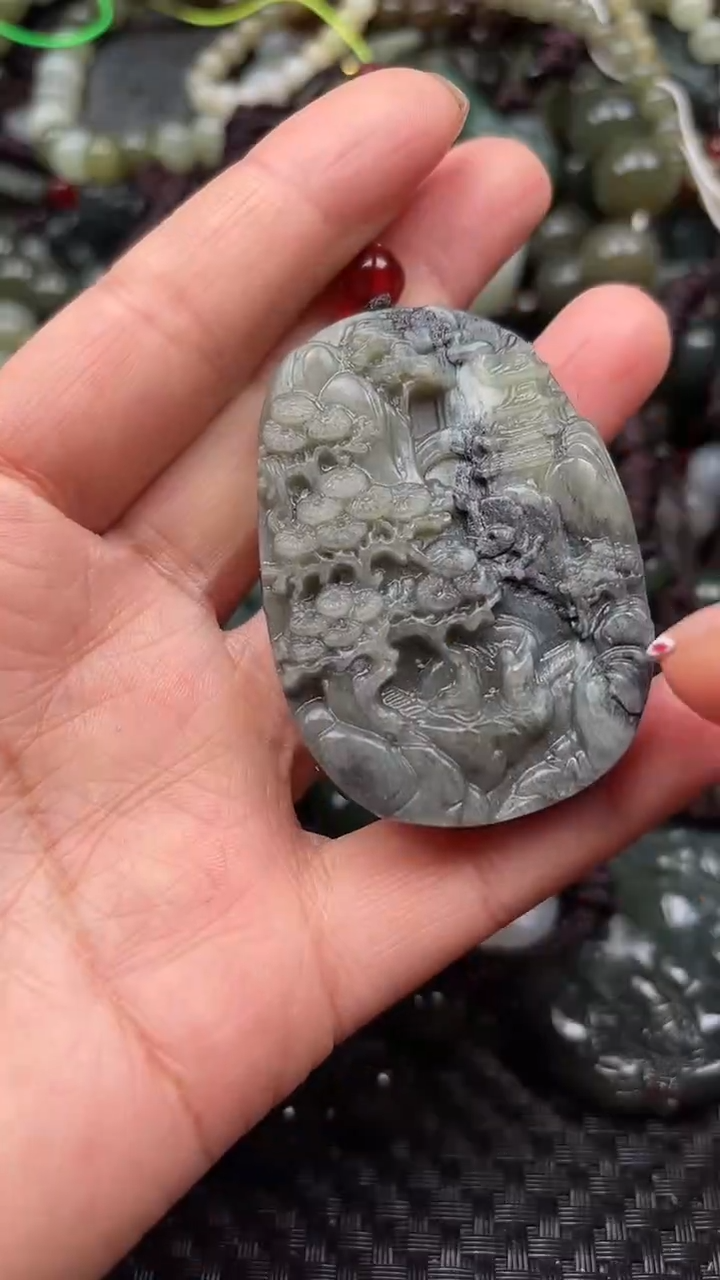 【闪购商品】和田玉颈饰未镶嵌.