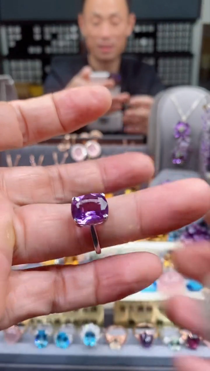 【闪购商品】紫晶戒子银S925镶嵌紫晶戒子