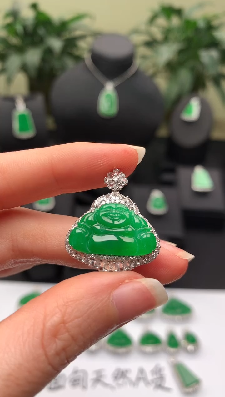 【闪购商品】翡翠颈饰18K金镶嵌佛公