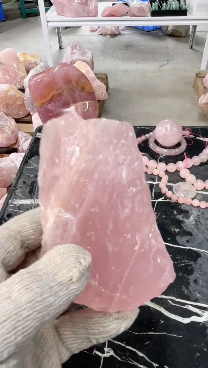 【闪购商品】芙蓉石原石未镶嵌天然粉水晶原石摆件