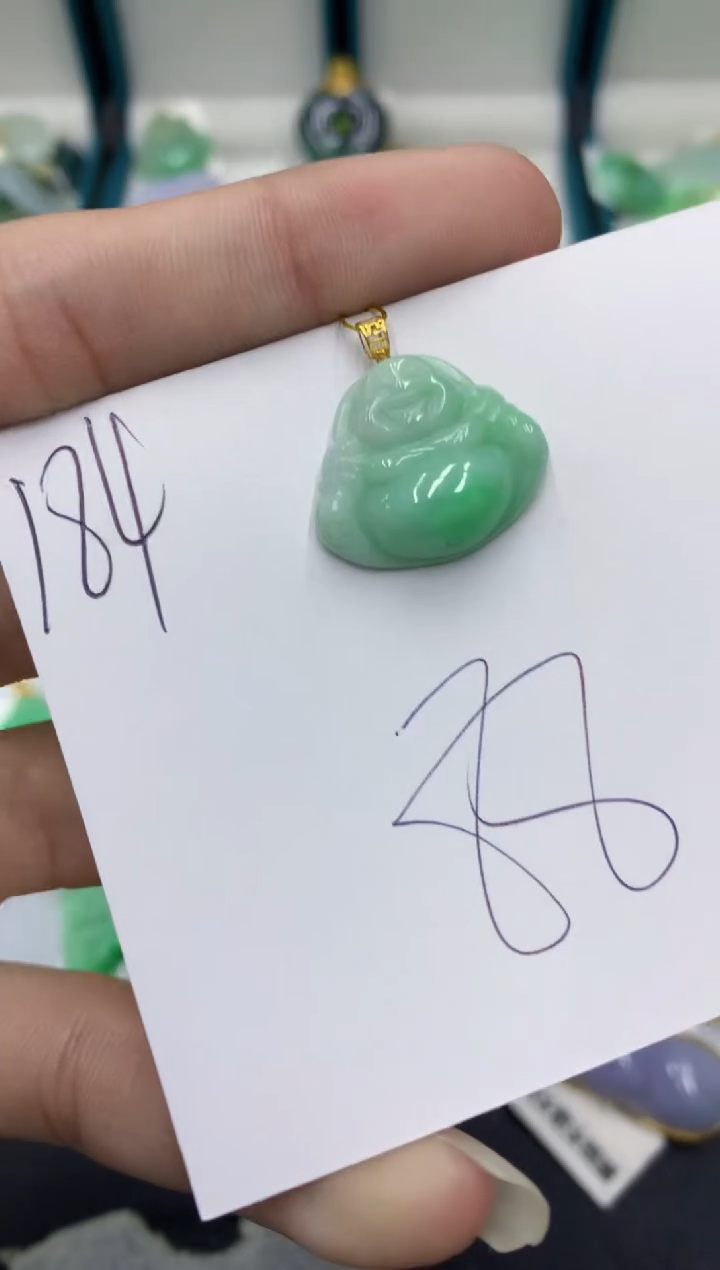 【闪购商品】翡翠颈饰18K金镶嵌翡翠