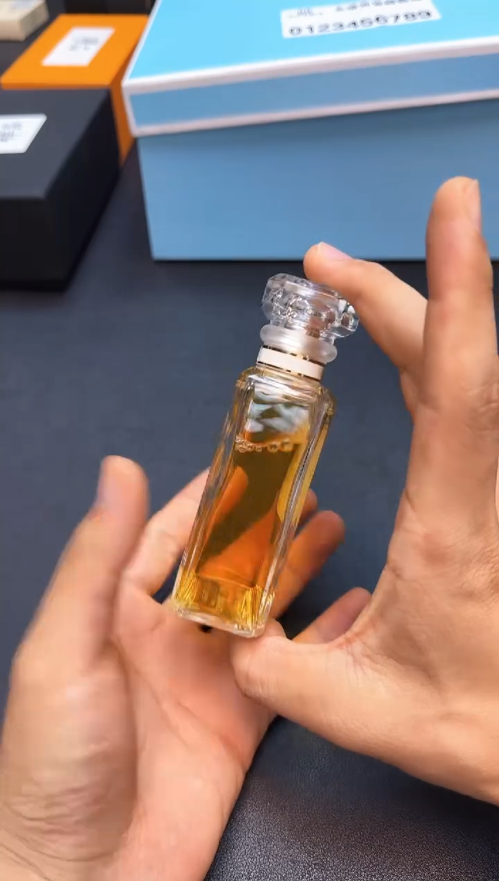 瓷片全新正品一件不留@@DD9