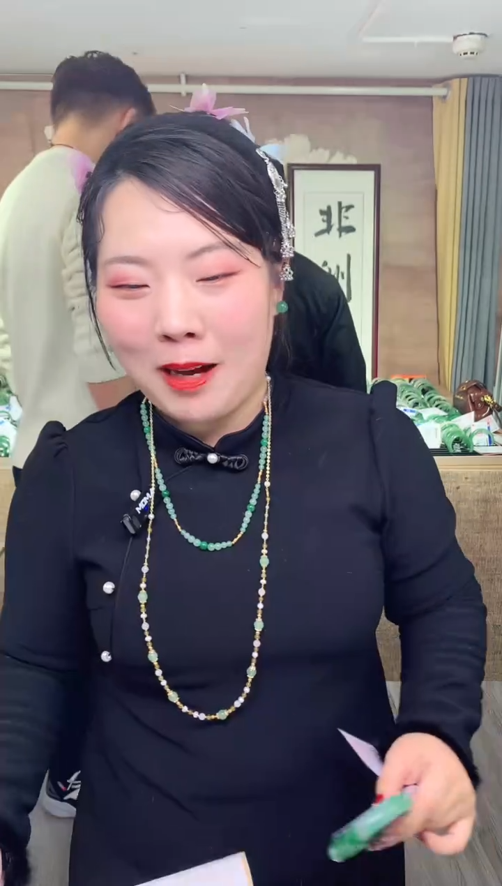 【闪购商品】石英质玉手镯未镶嵌云之玉工厂 序号 43