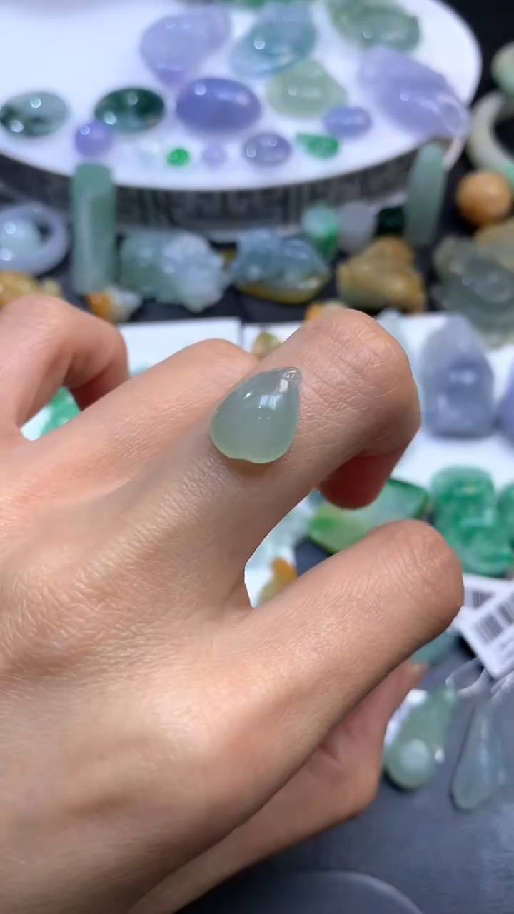 【闪购商品】定制翡翠未镶嵌翡翠