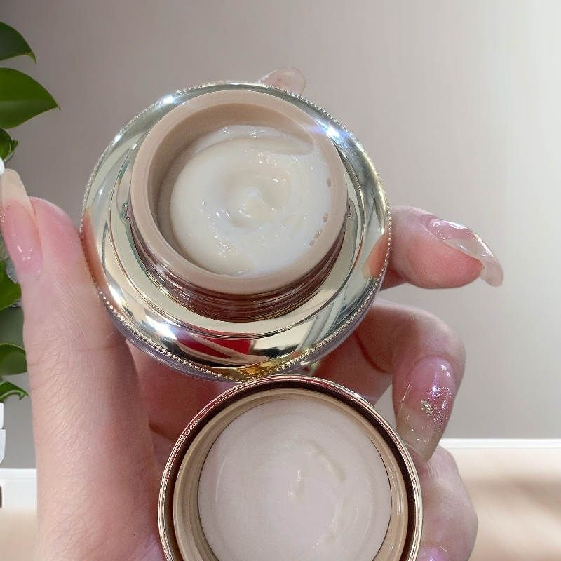 【天气】必拍的！抗老绝绝子面霜10ml【微瑕/介意勿拍】