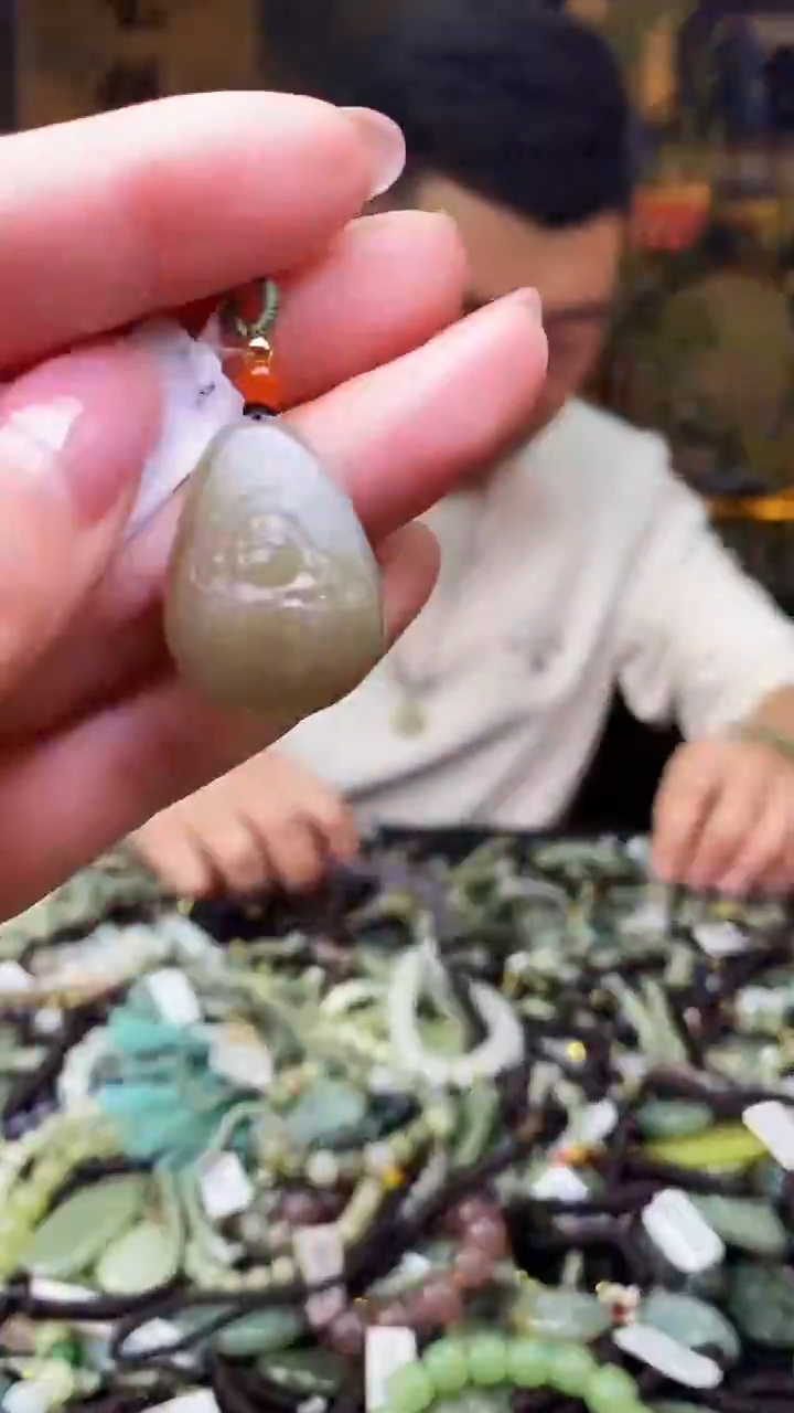 颈饰未镶嵌和田玉多样性发货，拍一发一