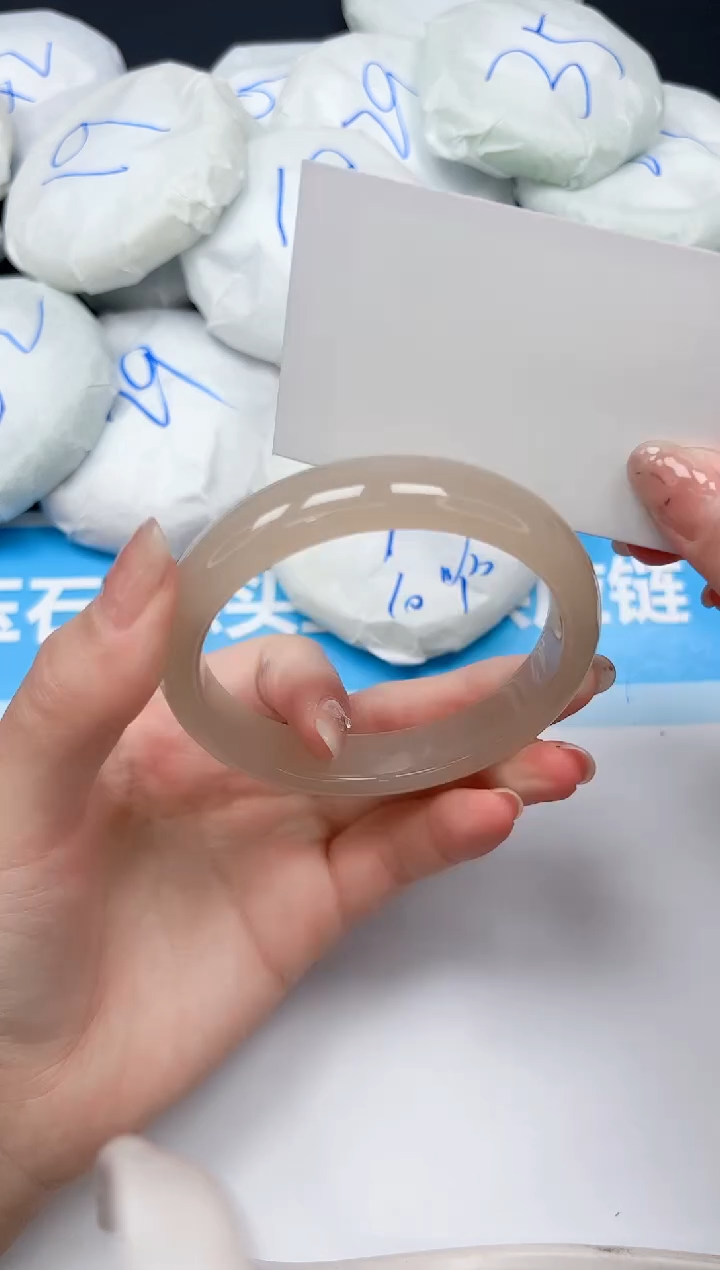 未镶嵌手镯石英质玉103/6364