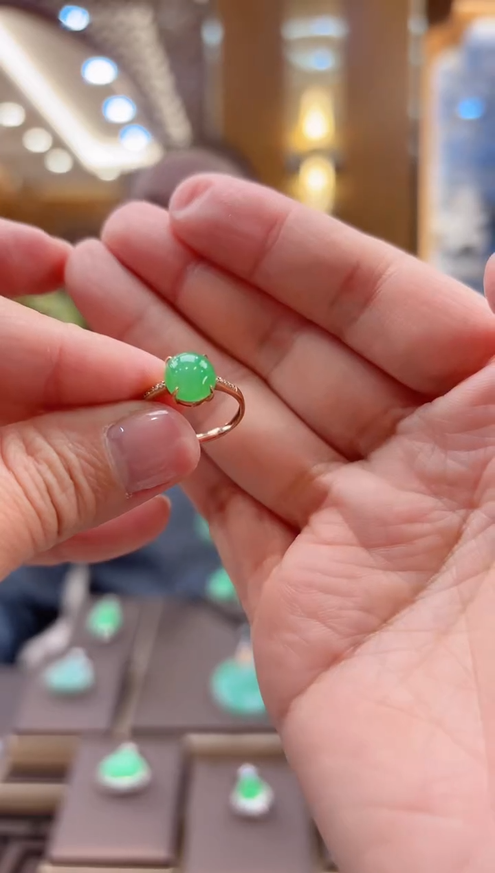 【闪购商品】翡翠戒指18K金镶嵌戒指