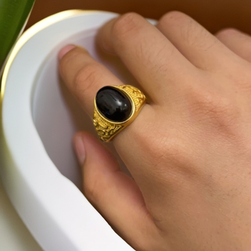 合金戒指 黑色开口鸽子蛋戒指