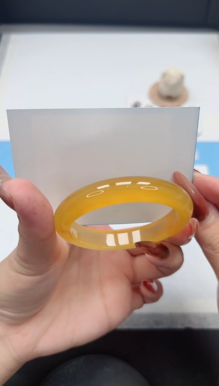 【闪购商品】玛瑙/玉髓手镯未镶嵌427/香槟52