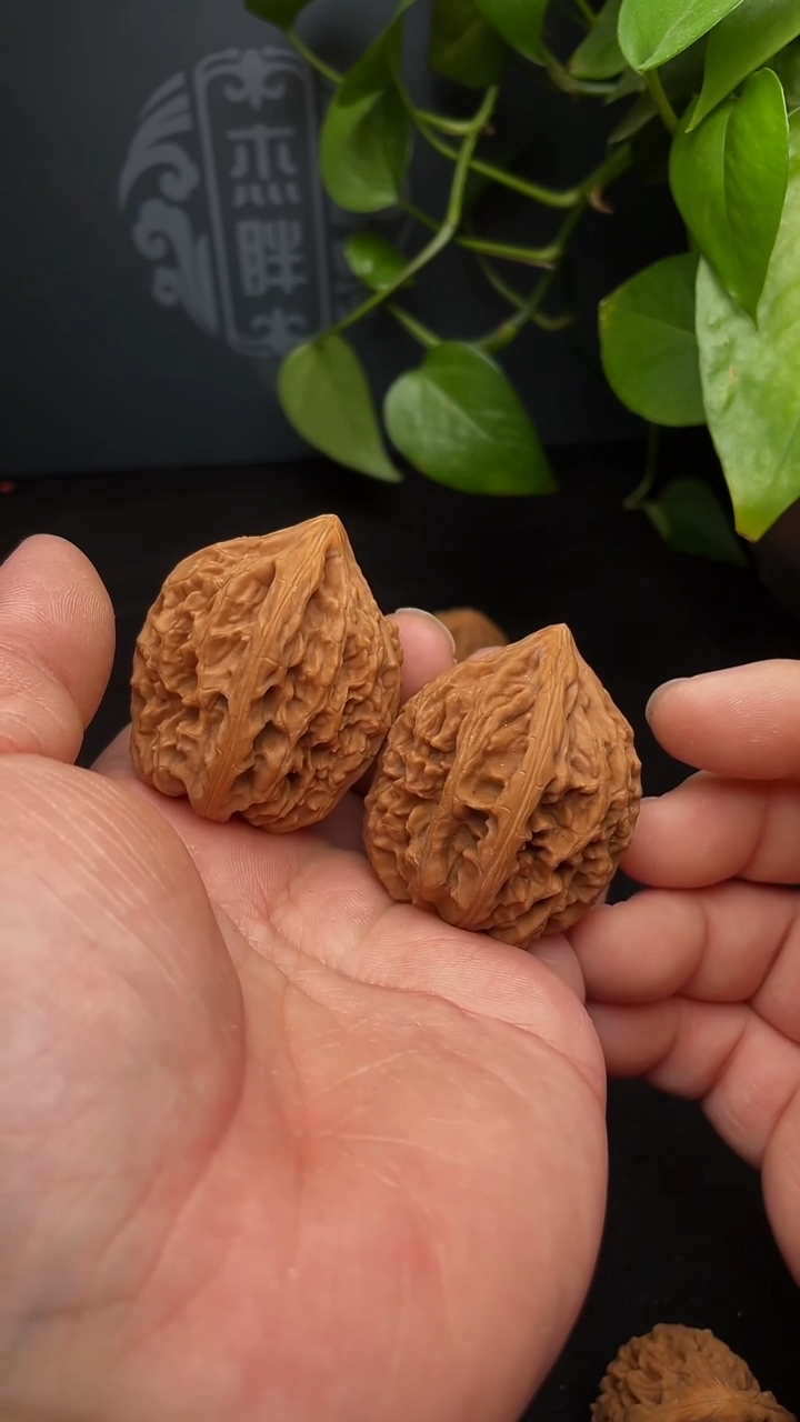 【闪购商品】文玩核桃把件老树老款鸡心40尺（微修，福利团）