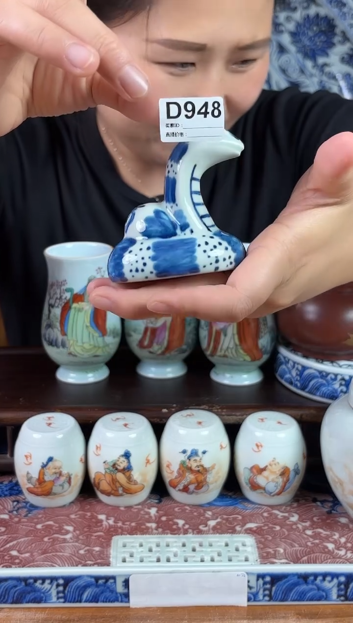 摆件景德镇陶瓷仿古摆件D948