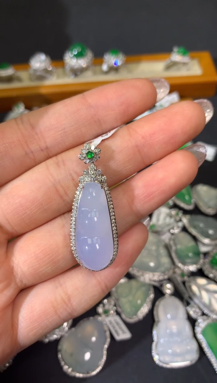 【闪购商品】翡翠18K金镶嵌吊坠(不含链)吊坠