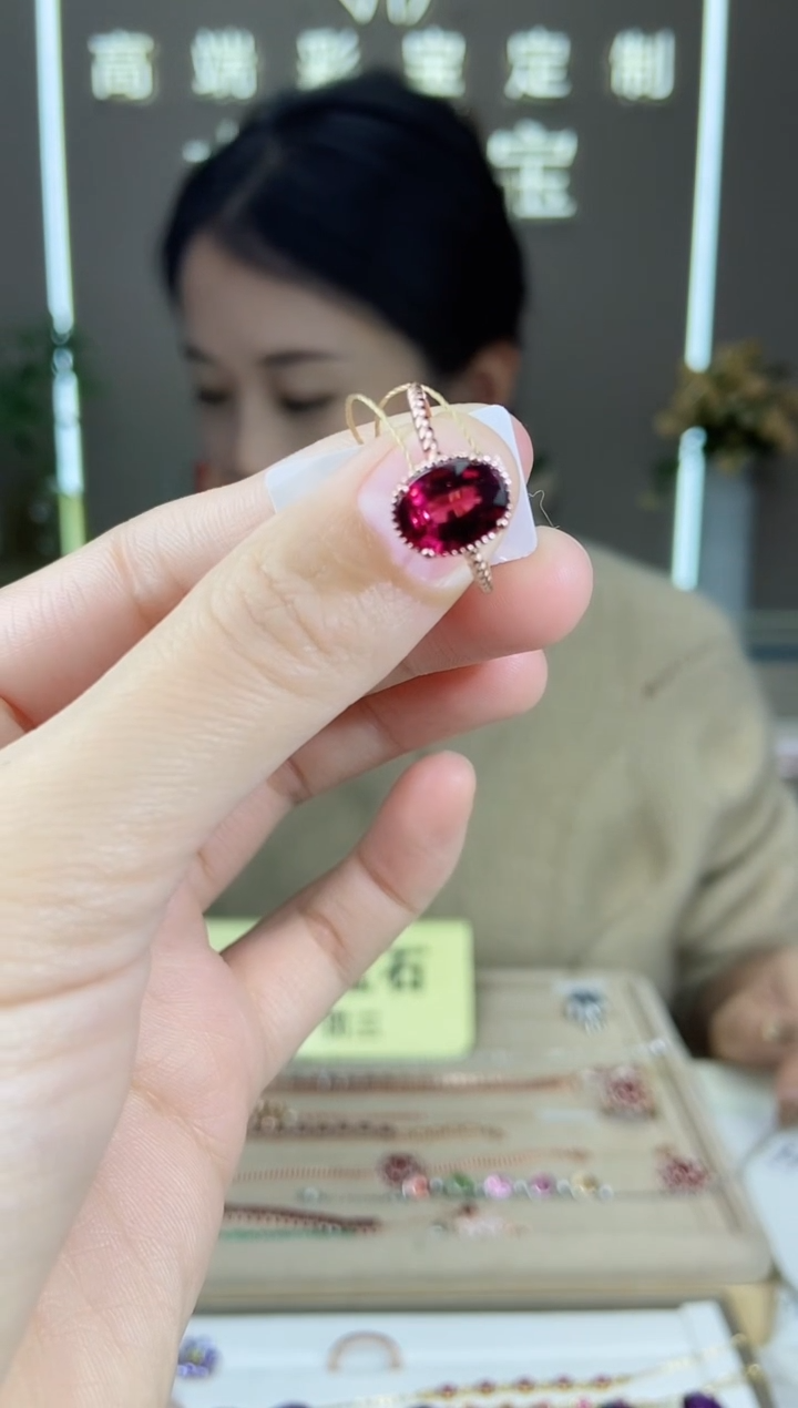 【闪购商品】石榴石手饰银S925镶嵌手饰