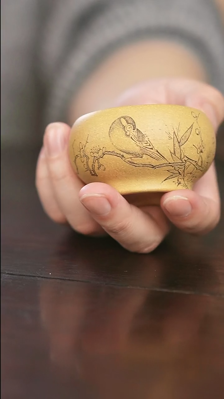 茶杯紫砂昱初-三友-黄金段泥-小杯