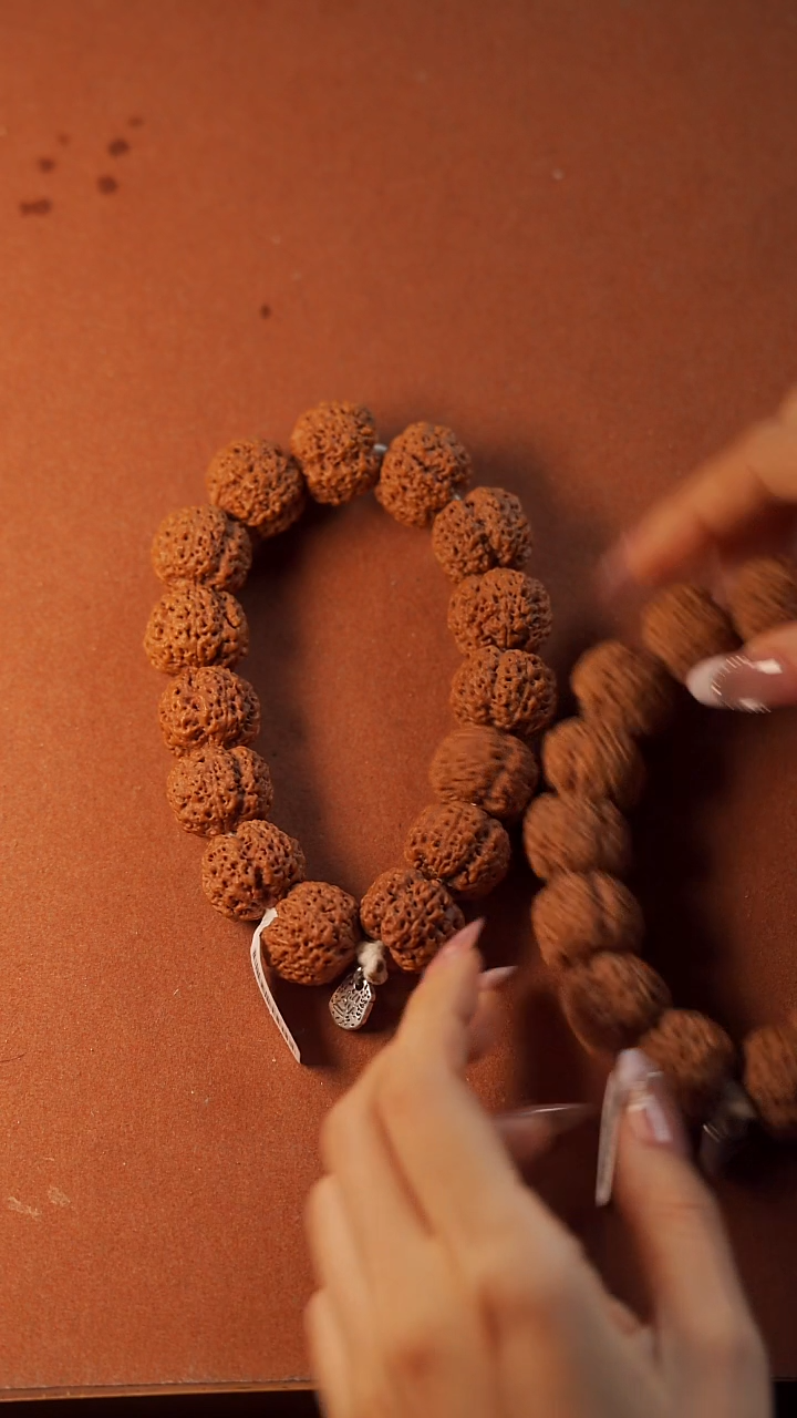 手串金刚菩提21mm黑金