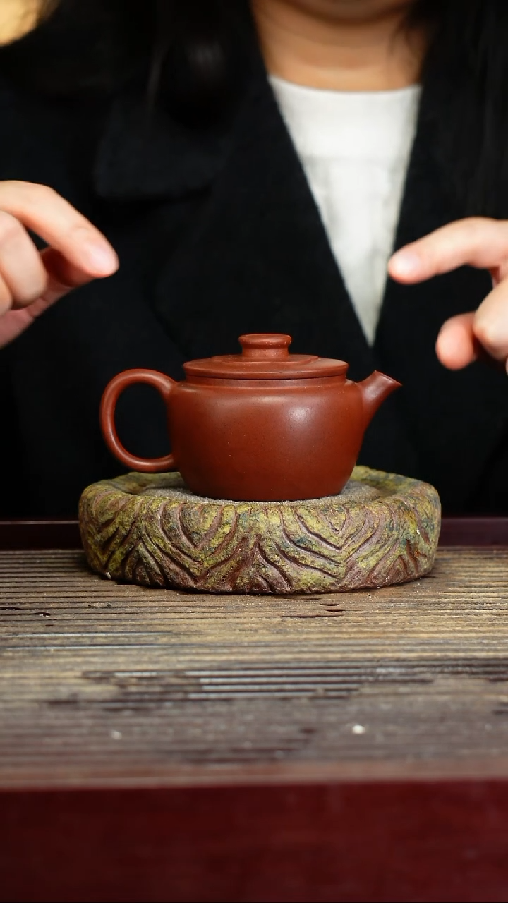 宜兴原矿紫砂壶茶壶宜兴原矿紫砂壶茶壶150C