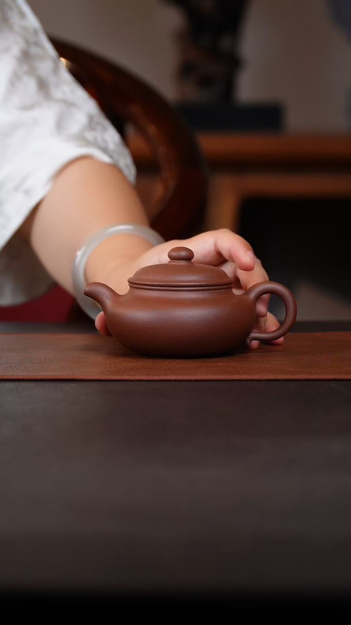 茶壶紫砂原矿紫砂半手紫泥160cc