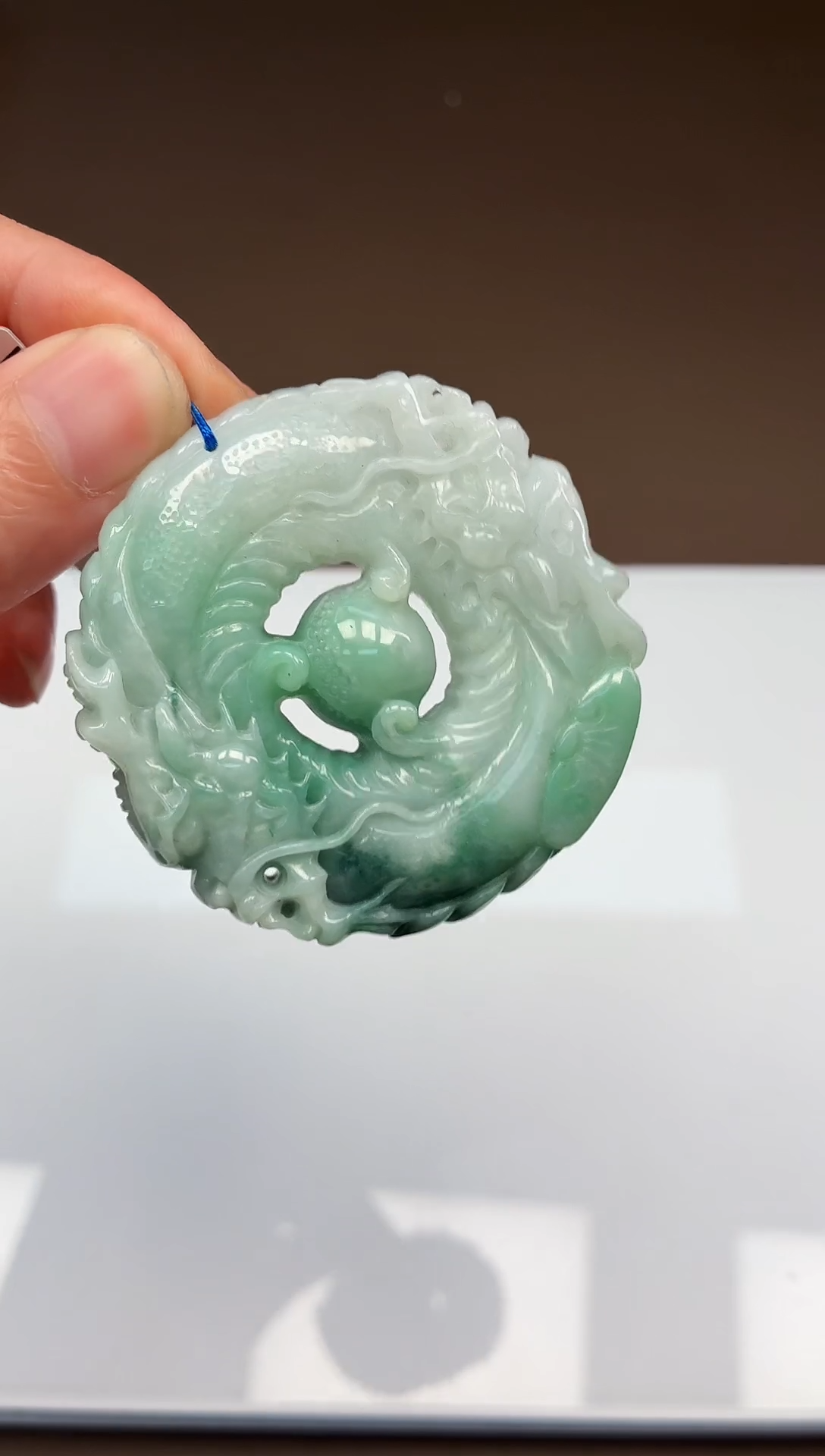 颈饰未镶嵌翡翠牌子