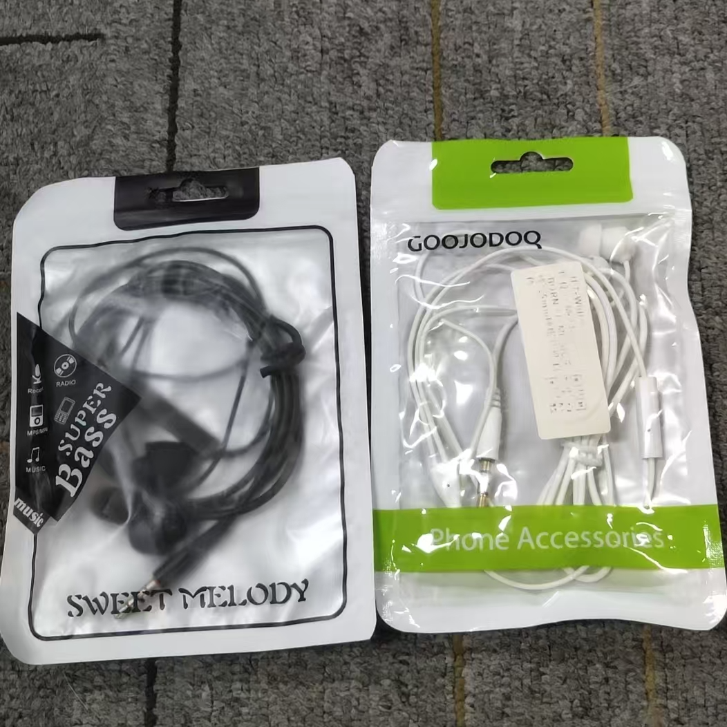 准新品  有线耳机   款式颜色随机发  不接受备注  