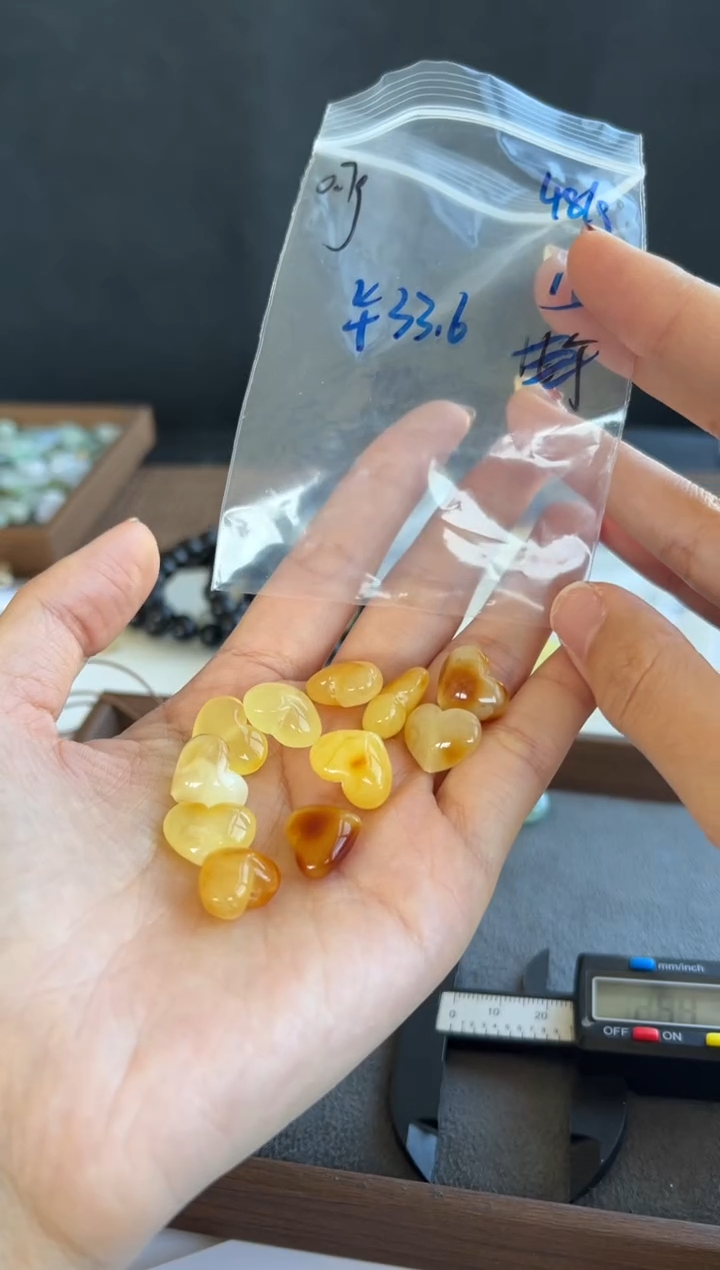 蜜蜡颈饰未镶嵌308号买断多样性发一