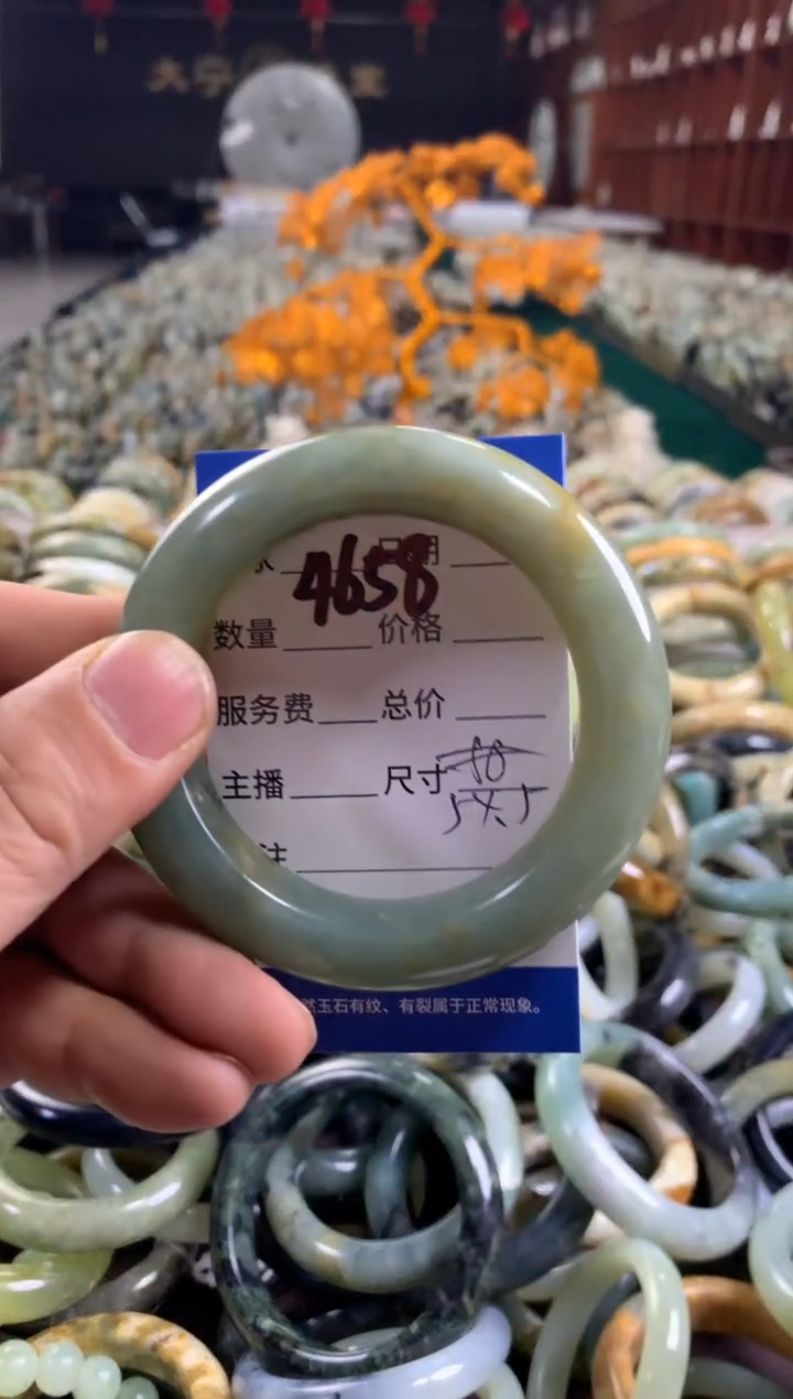 未镶嵌蛇纹石玉手镯4658