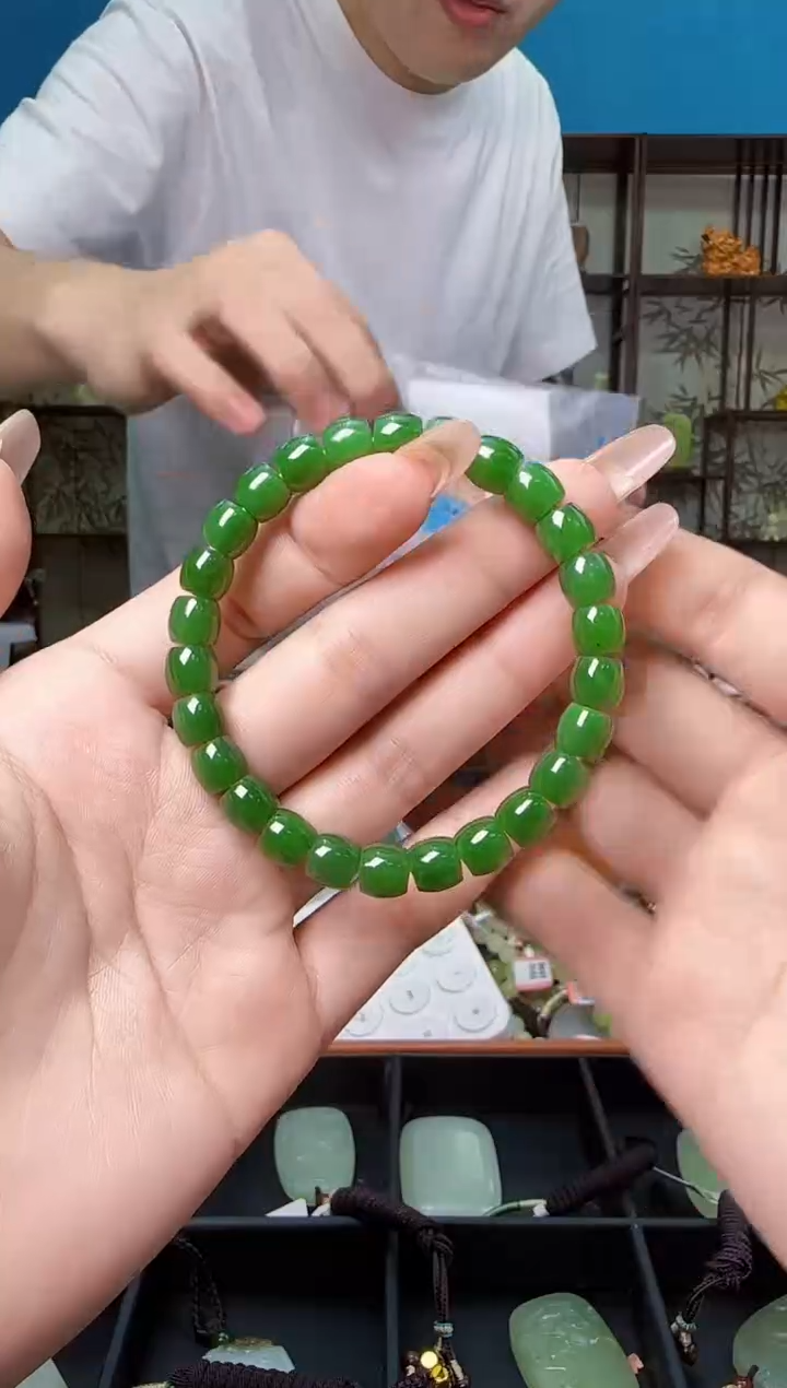 颈饰未镶嵌和田玉多样性发一