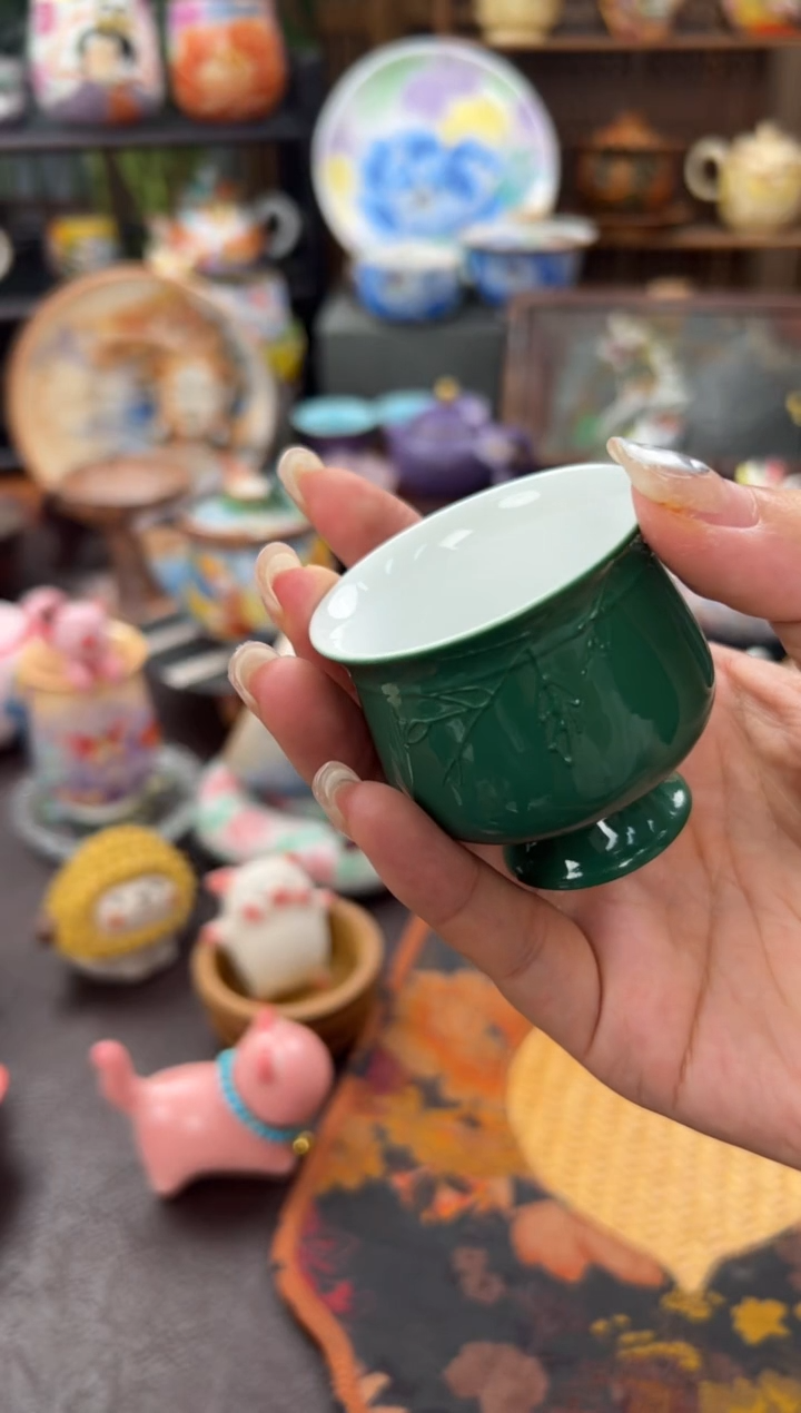 小清新手绘花卉高足杯